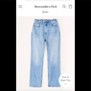 Abercrombie & Fitch The Ankle Straight Curve Love
